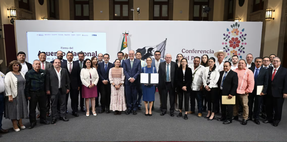 SHEINBAUM FIRMA ACUERDO CON INDUSTRIALES DE LA MASA Y LA TORTILLA PARA ESTABILIZAR EL PRECIO